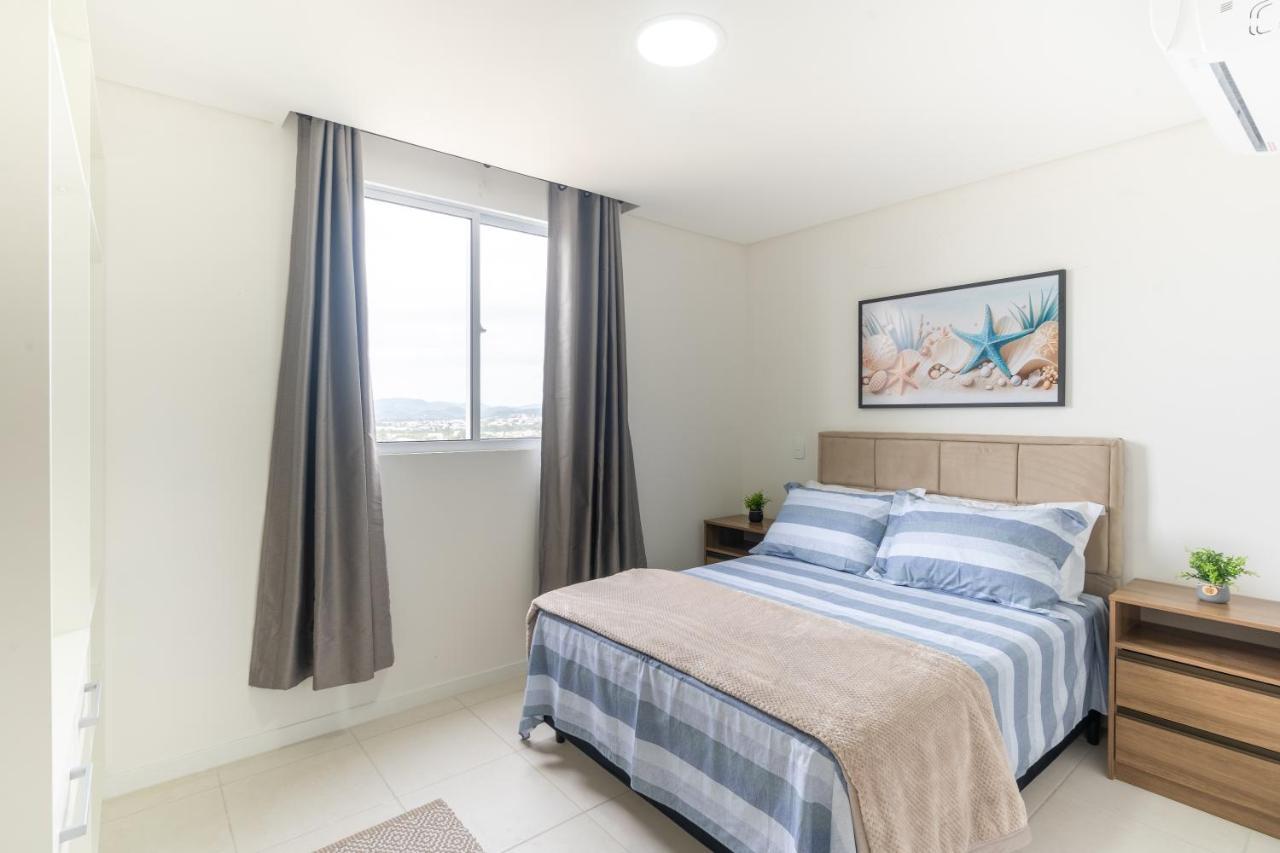 Apartamento Com Vista Mar, Ar-Condicionado, Wi-Fi Condominio Com Piscina, Quadra De Esportes Playground Infantil A 15 Minutos Do Beto Carreiro Piçarras Zewnętrze zdjęcie
